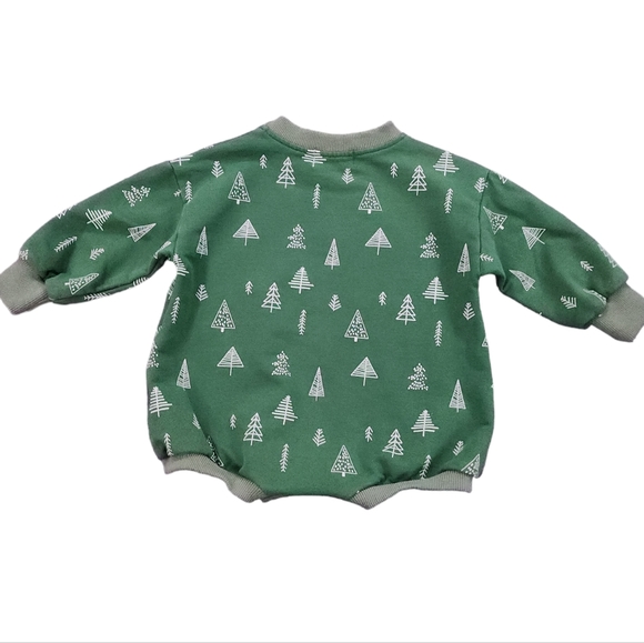 Baby Onesie Ev and Oak‎ Christmas Tree - Picture 3 of 4